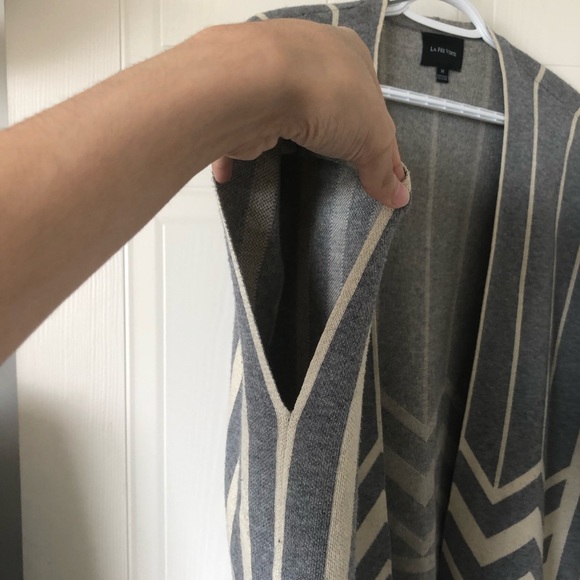 Vintage La fée Verte Knit Sweater Cape - Picture 8 of 12